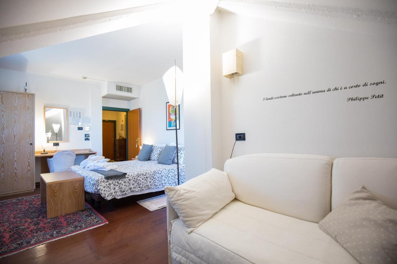 לידו דליי אסטנסי Hotel Logonovo מראה חיצוני תמונה