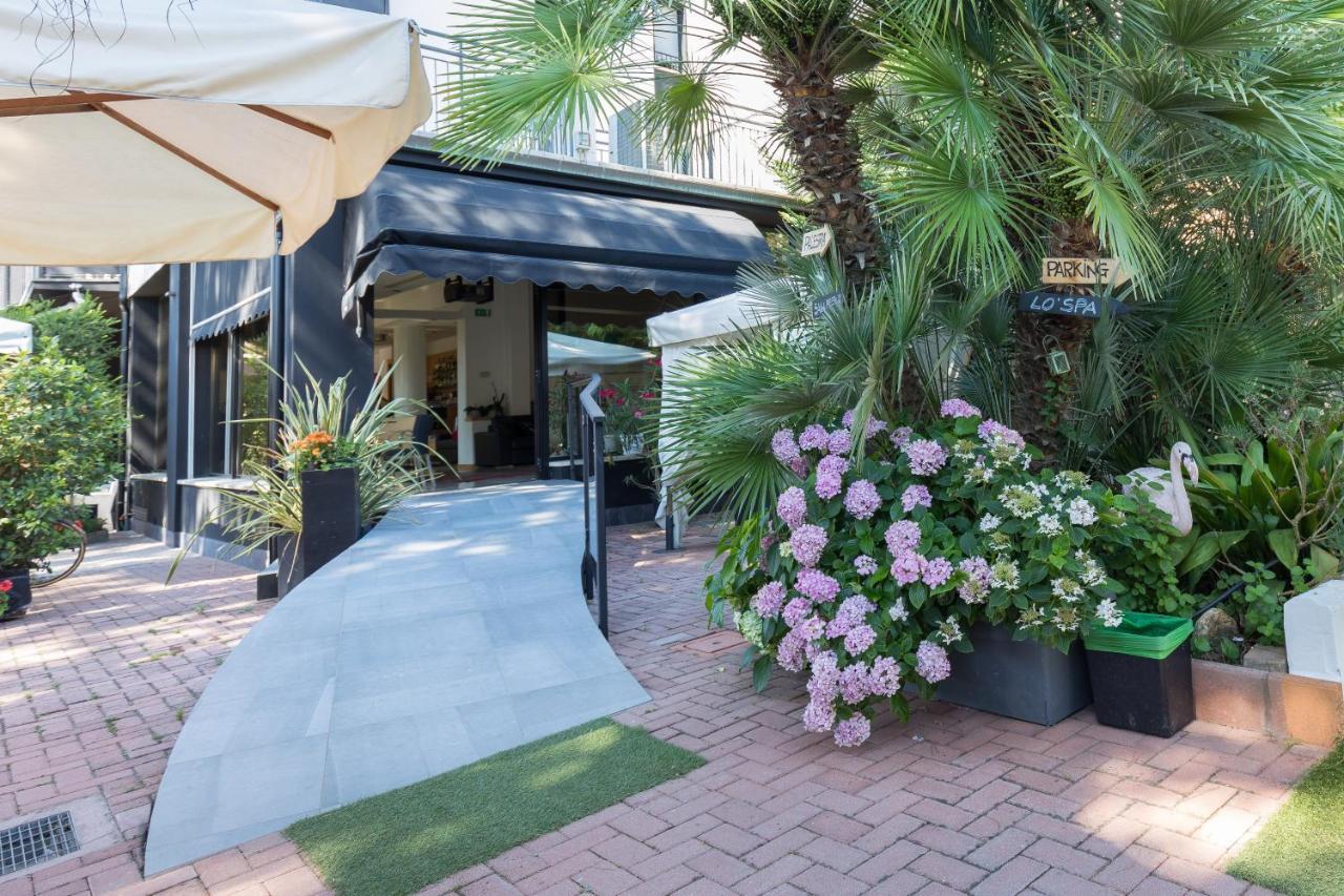 לידו דליי אסטנסי Hotel Logonovo מראה חיצוני תמונה